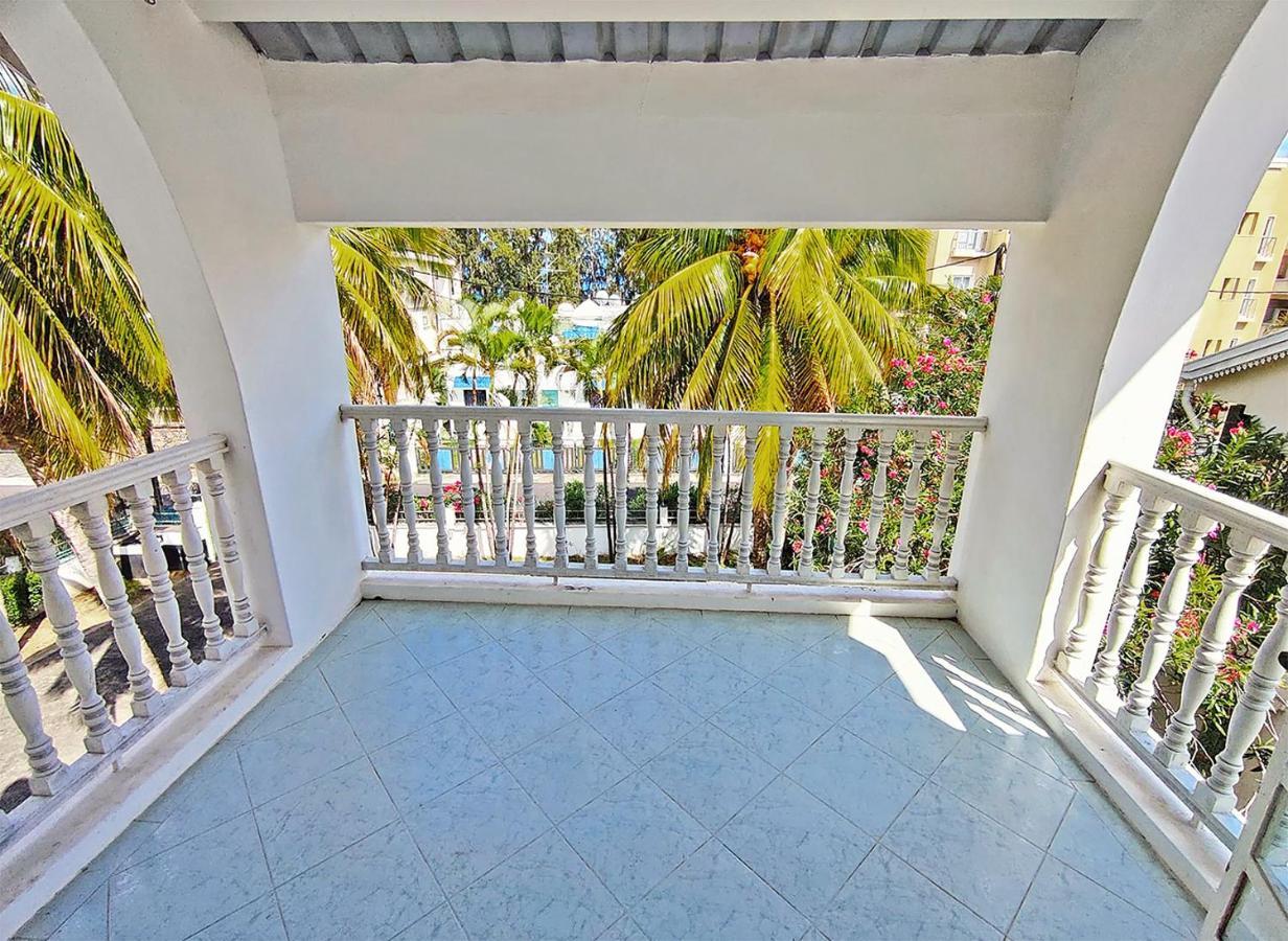 Coconut Bay Apartments Flic-en-Flacq المظهر الخارجي الصورة